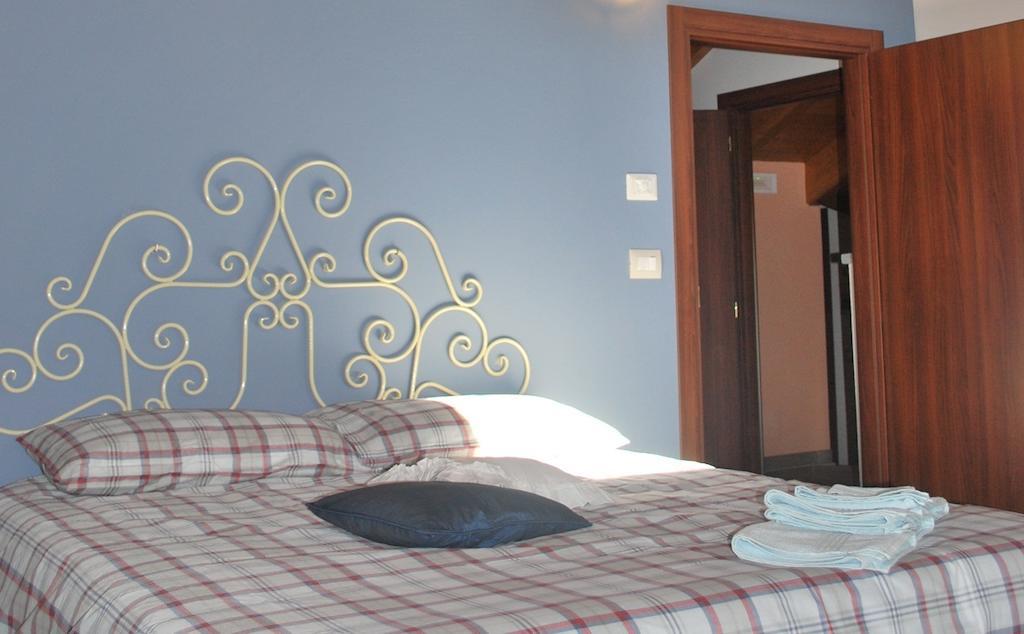 Agriturismo Fruttirossi Trofarello Room photo